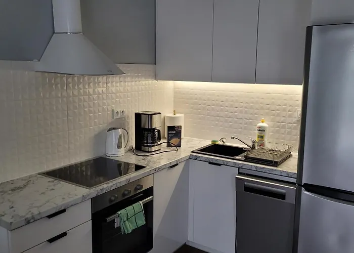 Apartment Garbary Retreat With Free Garage Parking! *