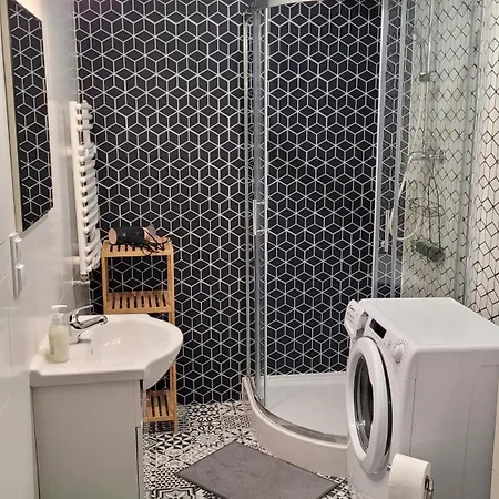 Garbary Retreat With Free Garage Parking! * Poznań