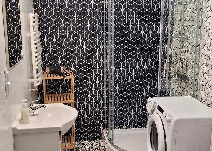 Garbary Retreat With Free Garage Parking! * Πόζναν